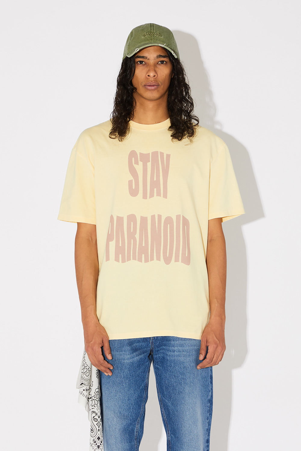 AMISH: CREW NECK T-SHIRT WITH STAY PARANOID PRINT